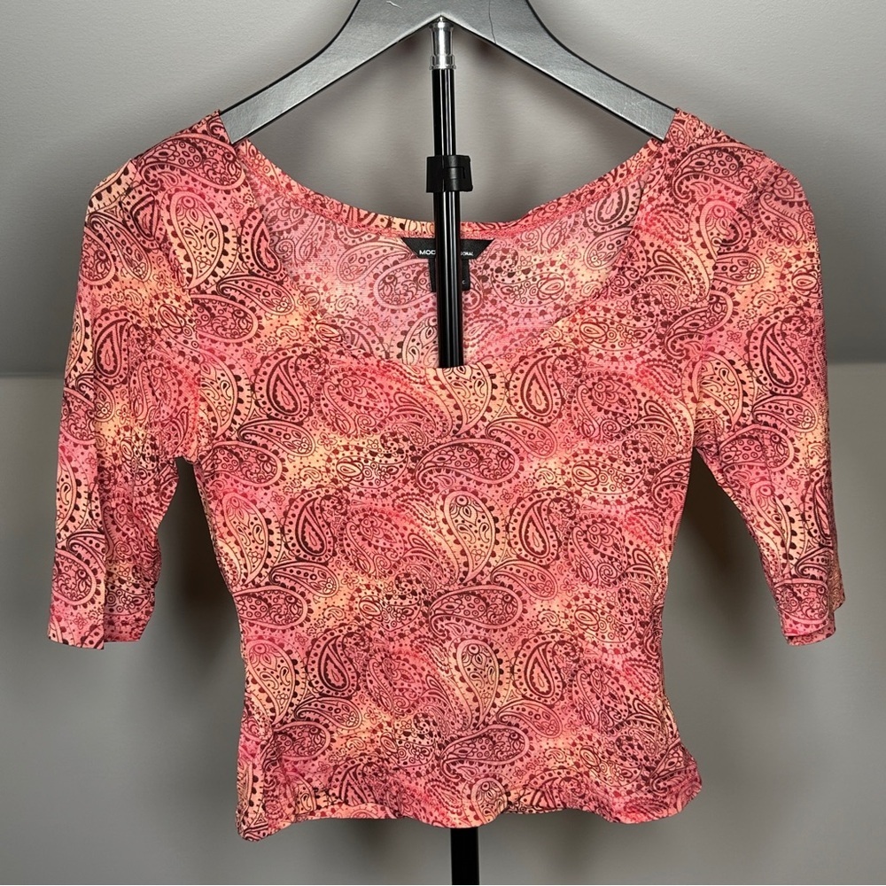 Moda International Pink Paisley Cropped Scoop Neck Top - Picture 5 of 5